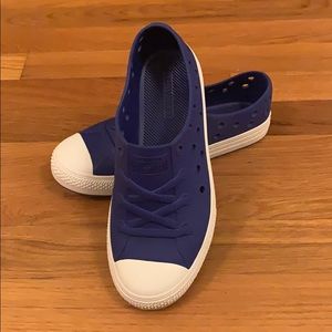 water shoes that look like converse